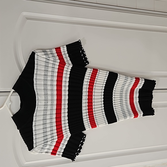 Womens Sweater - Picture 2 of 2